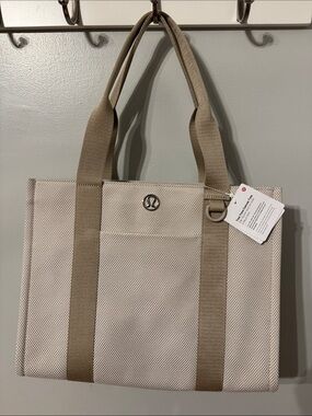 Lululemon Two Tone Canvas Tote